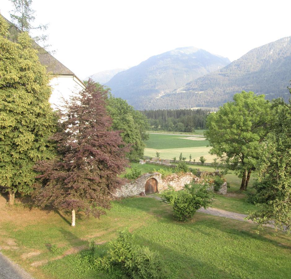 Apartment Schloss Manndorf Gaestehaus Kotschach-Mauthen