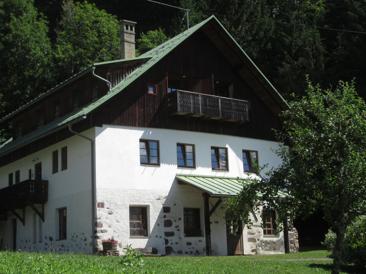 Schloss Manndorf Gaestehaus Kotschach-Mauthen